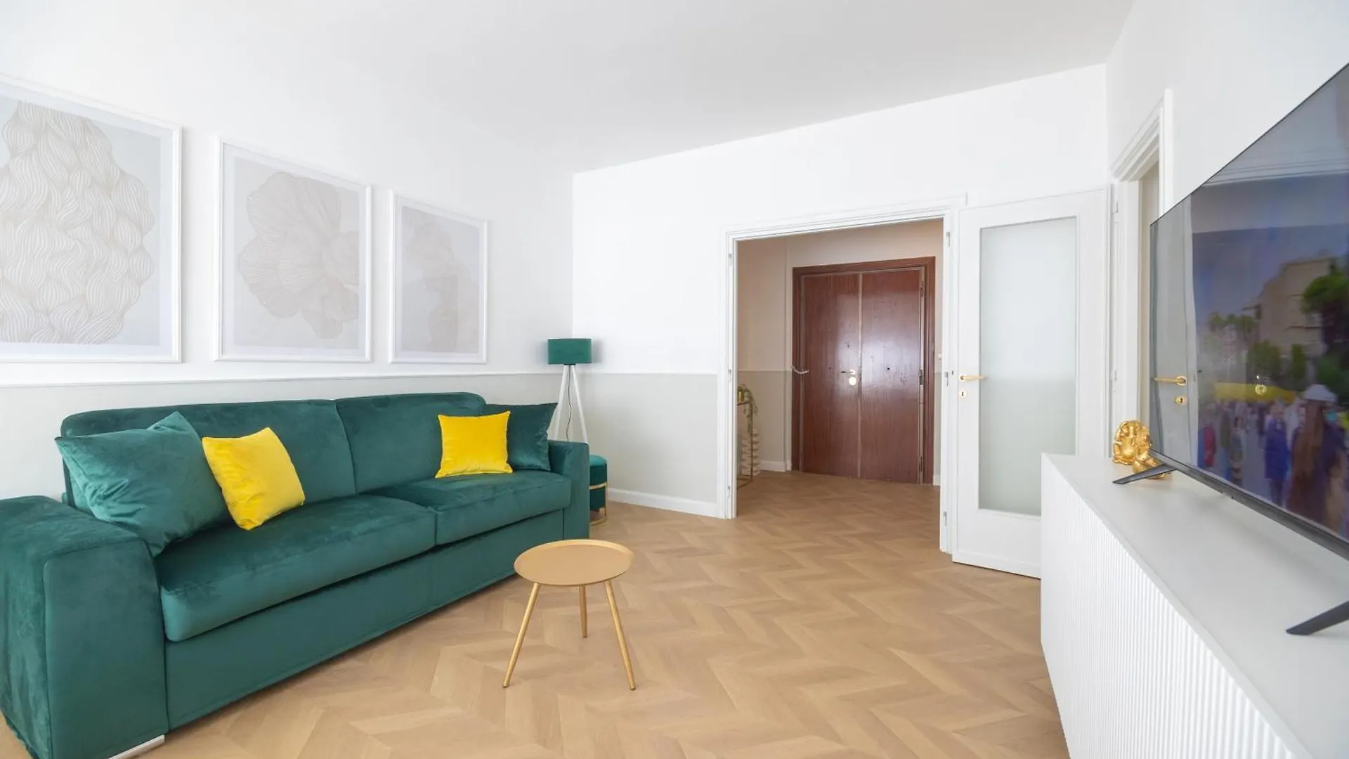 Vatican City Apartment Roma 0*,  Itália